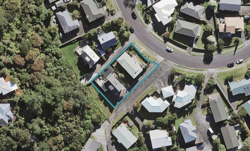 1/20 Fernlea Rise, Bayview, Auckland - Carousel 1