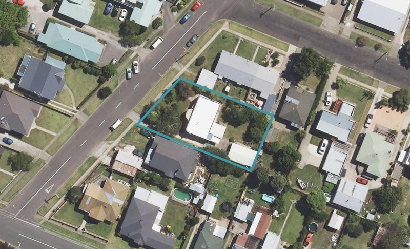 198 Cobden Street, Gisborne, Gisborne - Carousel 1