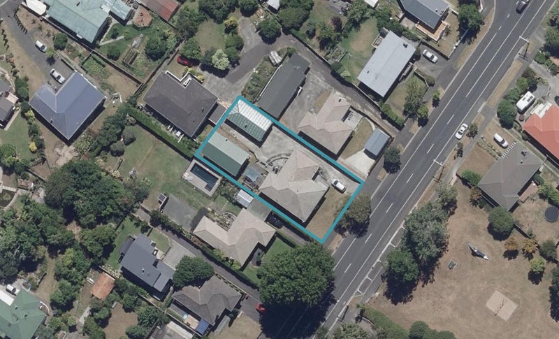 31 Masters Avenue, Hillcrest, Hamilton - Carousel 1