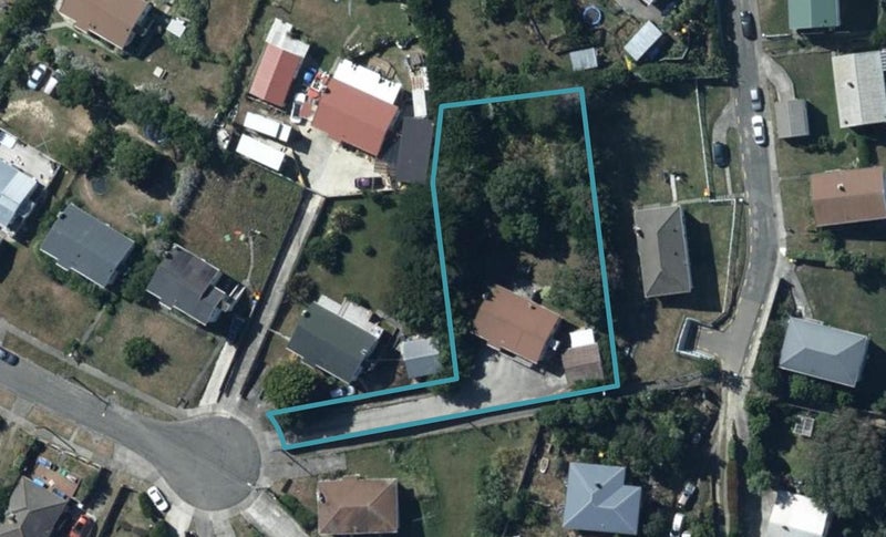 19 Whenua View, Titahi Bay, Porirua - Carousel 1