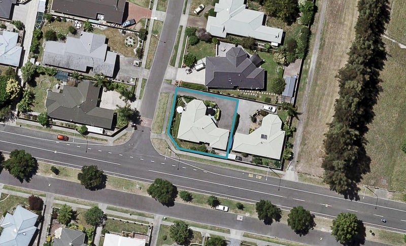 2 Jacaranda Place, Greenmeadows, Napier - Carousel 1