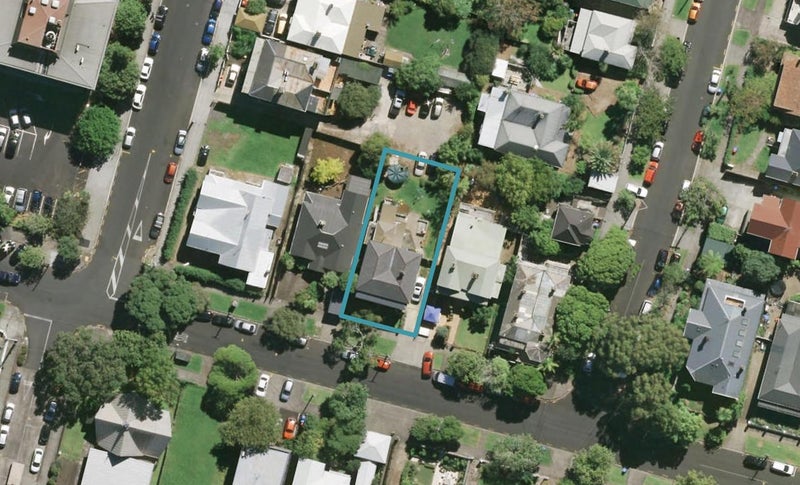30 Carlton Gore Road, Grafton, Auckland - Carousel 1