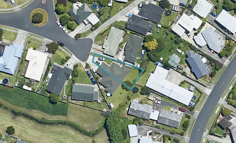 41 Aaron Place, Brookfield, Tauranga - Carousel 1