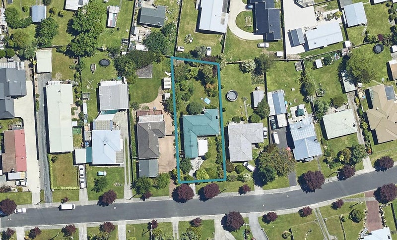 23 Rutland Street, Utuhina, Rotorua - Carousel 1