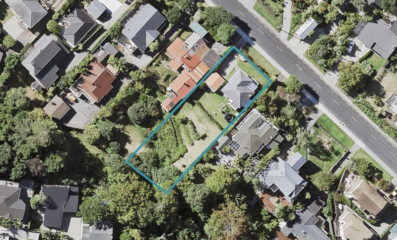97 Beach Road, Mellons Bay, Auckland - Carousel 1