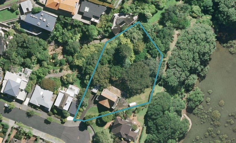 16 Waitoa Street, Parnell, Auckland - Carousel 1