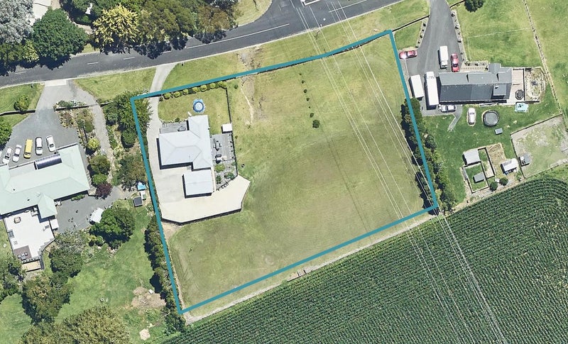89 Panorama Drive, Welcome Bay, Tauranga - Carousel 1