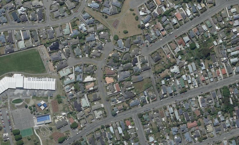 16 Sea Eagles Place, North New Brighton, Christchurch - Carousel 1