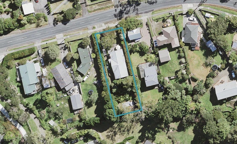 34 Mcentee Road, Waitakere, Auckland - Carousel 1