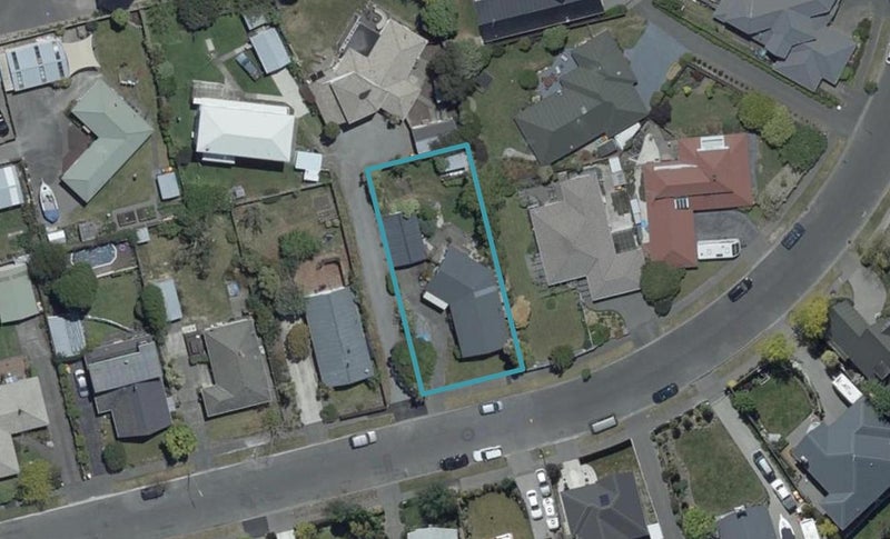 15 Clarevale Street, Burwood, Christchurch - Carousel 1