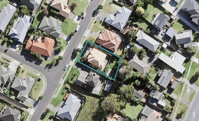 55 Nimstedt Avenue, Oteha, Auckland - Carousel 1