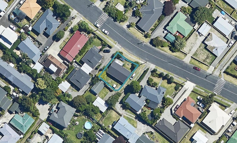 14 Paterson Street, Mount Maunganui, Mount Maunganui - Carousel 1