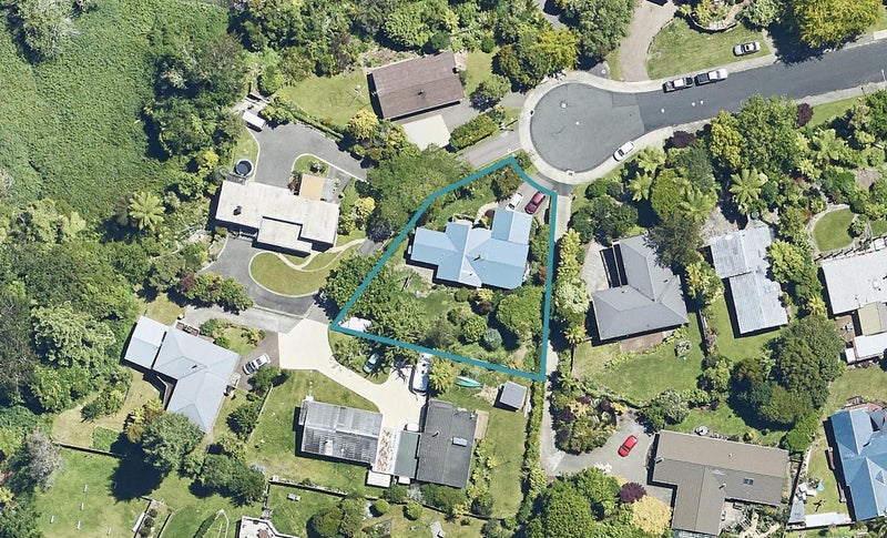 24 Solly Place, Springfield, Rotorua - Carousel 1