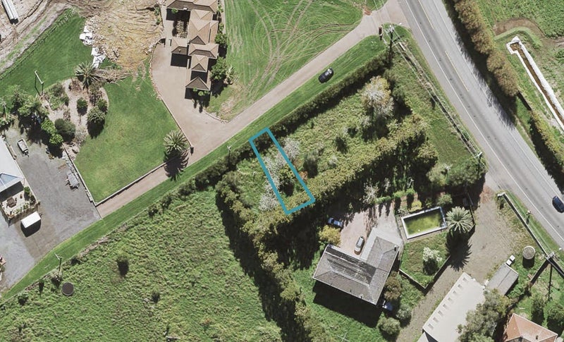 15 Greenway Lane, Westgate, Auckland - Carousel 1