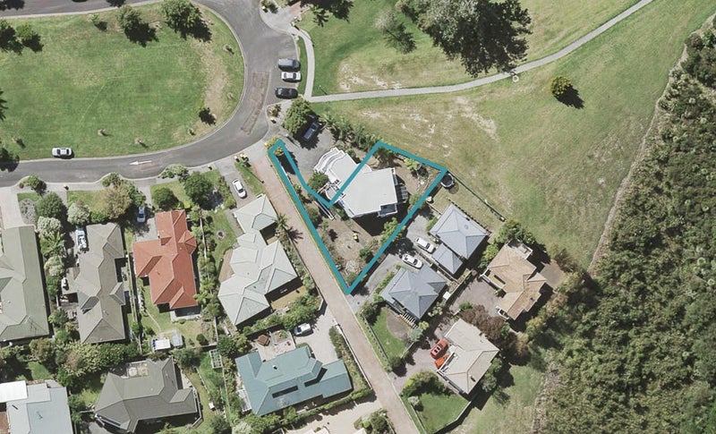 37 Taroka Close, Pinehill, Auckland - Carousel 1