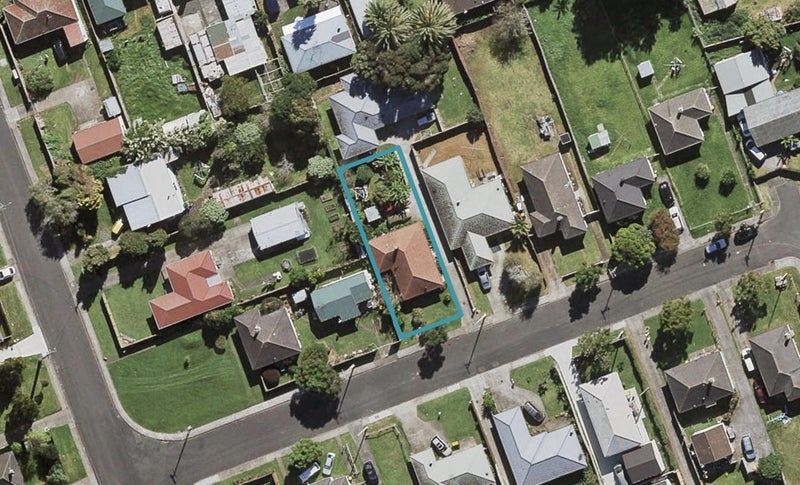 4 Hilda Road, Favona, Auckland - Carousel 1