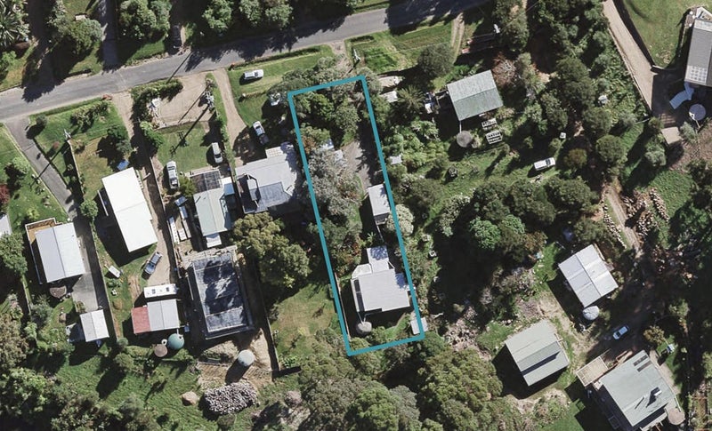 14 Waiata Road, Onetangi, Waiheke Island - Carousel 1