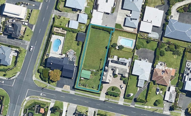 6 Pillans Road, Otumoetai, Tauranga - Carousel 1