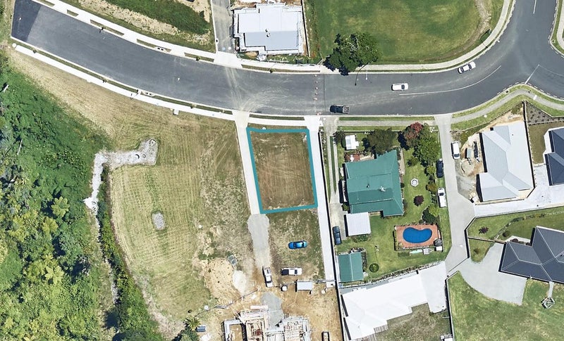 39 Parau Drive, Bethlehem, Tauranga - Carousel 1