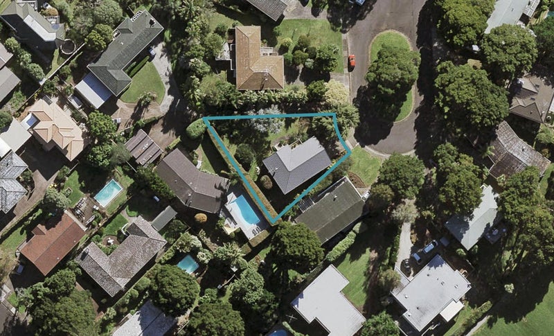 19 Tudward Glade, Hillcrest, Auckland - Carousel 1