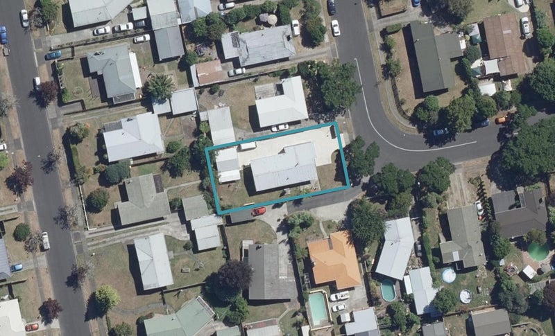17 Fuchsia Avenue, Pukete, Hamilton - Carousel 1