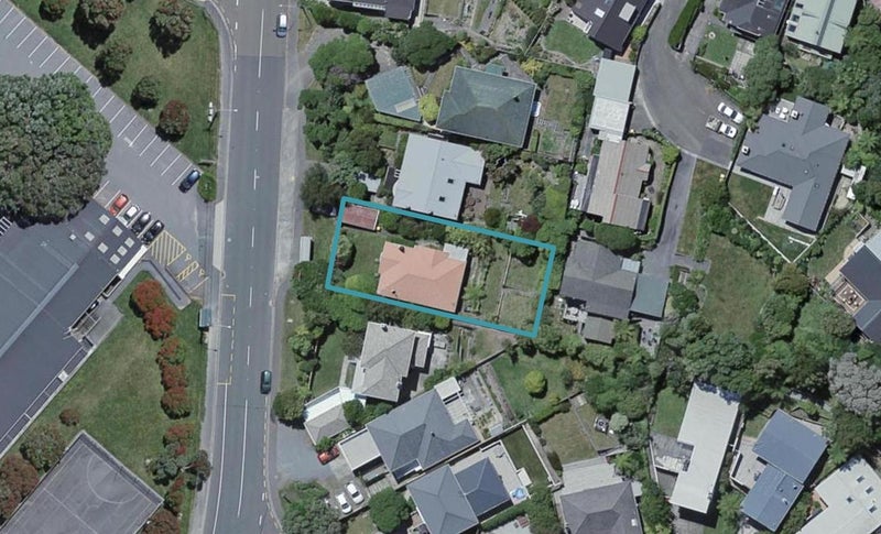 75 Cockayne Road, Khandallah, Wellington - Carousel 1