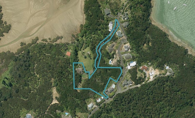 27 Point Veronica Drive, Opua, Opua - Carousel 1