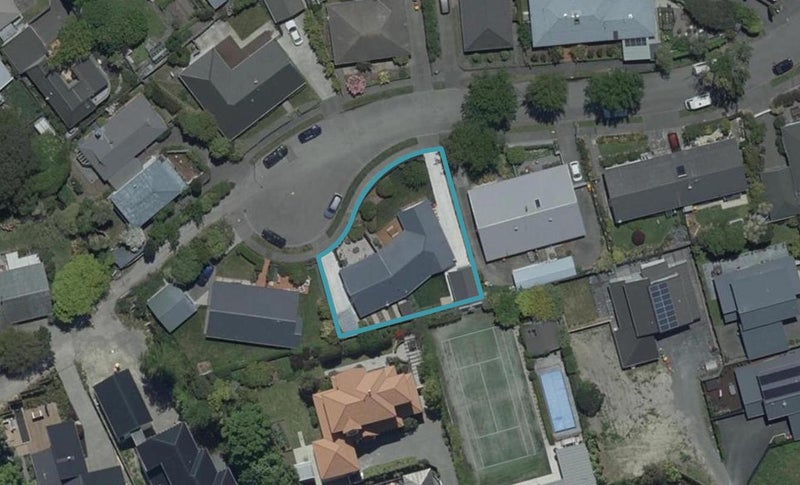1/9 Chislehurst Place, Bryndwr, Christchurch - Carousel 1