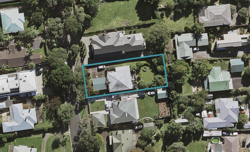 50 Maungakiekie Avenue, Greenlane, Auckland - Carousel 1