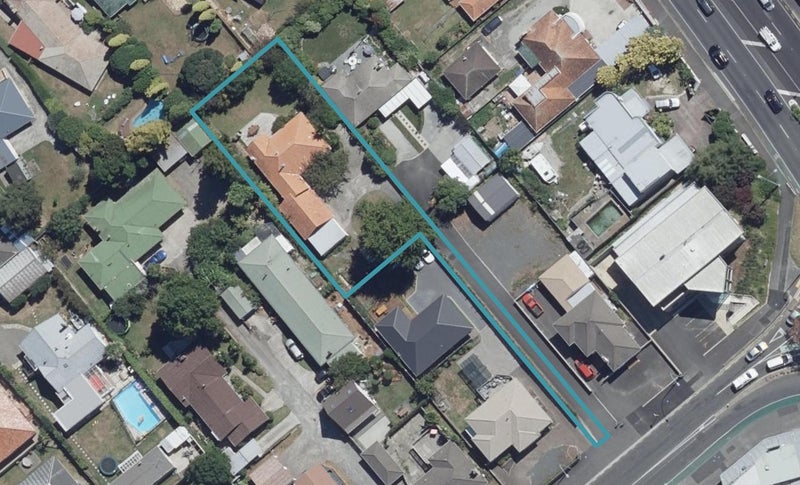 8 Forest Lake Road, Forest Lake, Hamilton - Carousel 1