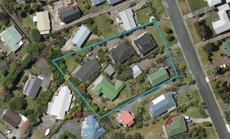8 Pah Road, Onerahi, Whangarei - Carousel 1