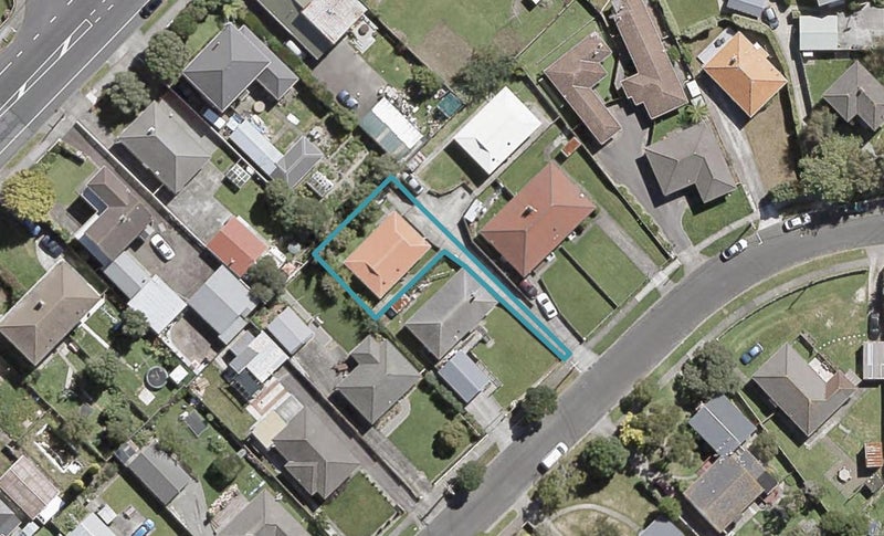 77 Colson Street, Avalon, Lower Hutt - Carousel 1