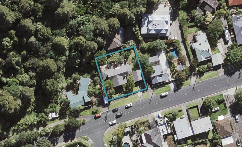 10 Moore Street, Hillcrest, Auckland - Carousel 1