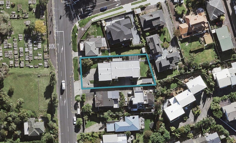 1/175 Birkenhead Avenue, Birkenhead, Auckland - Carousel 1