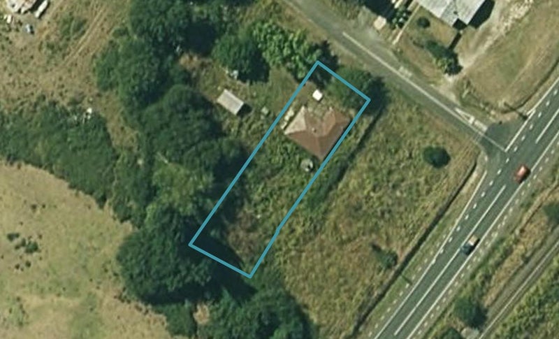 5 Colin White Road, Te Hauke, Ōtāne - Carousel 1