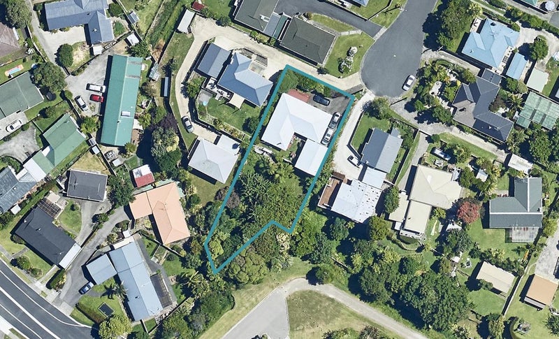 33 Linton Crescent, Matua, Tauranga - Carousel 1
