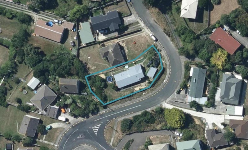 21A Downes Street, Titahi Bay, Porirua - Carousel 1