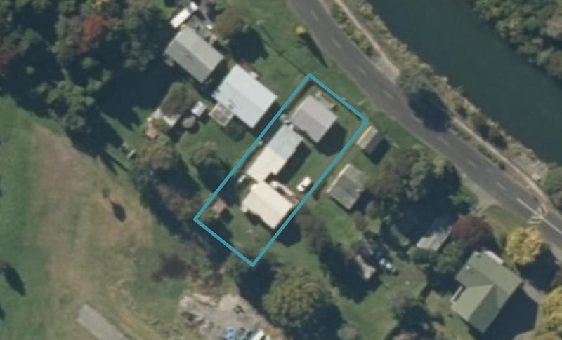 9 Te Heuheu Parade, TAURANGA TAUPO, TURANGI - Carousel 1