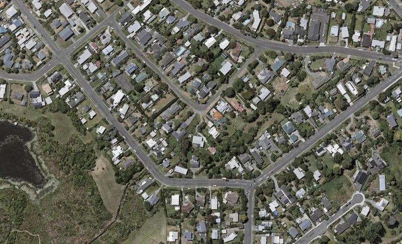 2 Henare Street, Waikanae Beach, Waikanae - Carousel 1