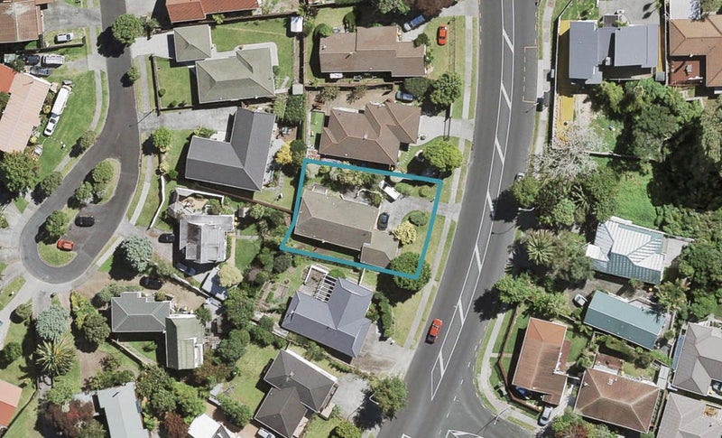 17 Palomino Drive, Henderson, Auckland - Carousel 1