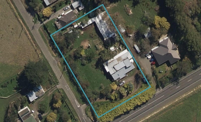 2 Currins Road, Linton, Palmerston North - Carousel 1