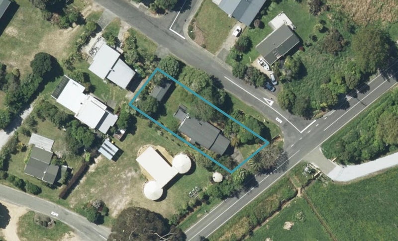 1275 Abel Tasman Drive, Tata Beach - Carousel 1