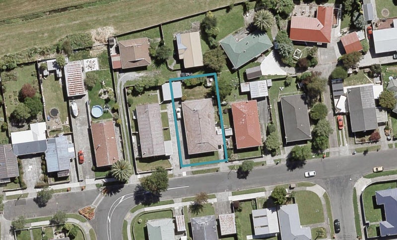 13A Clouston Park Road, Ebdentown, Upper Hutt - Carousel 1