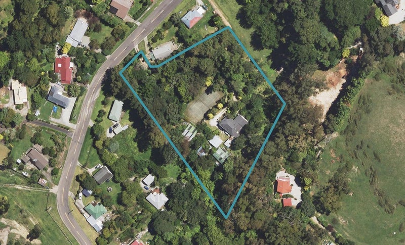 70 Endcliffe Road, Kaiti, Gisborne - Carousel 1