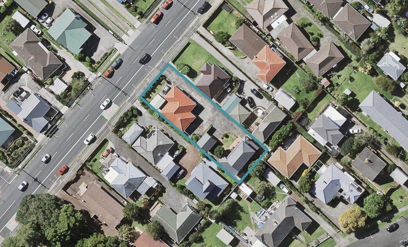 1/26 Shakespeare Road, Milford, Auckland - Carousel 1