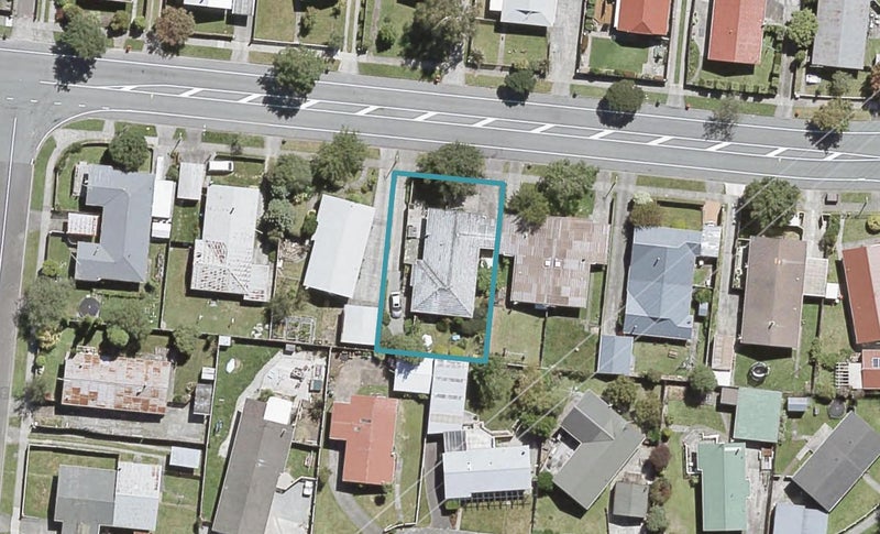 62B Gemstone Drive, Birchville, Upper Hutt - Carousel 1