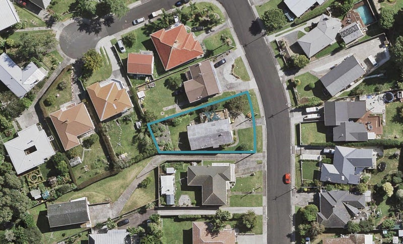 29 Lynmore Drive, Hillpark, Auckland - Carousel 1