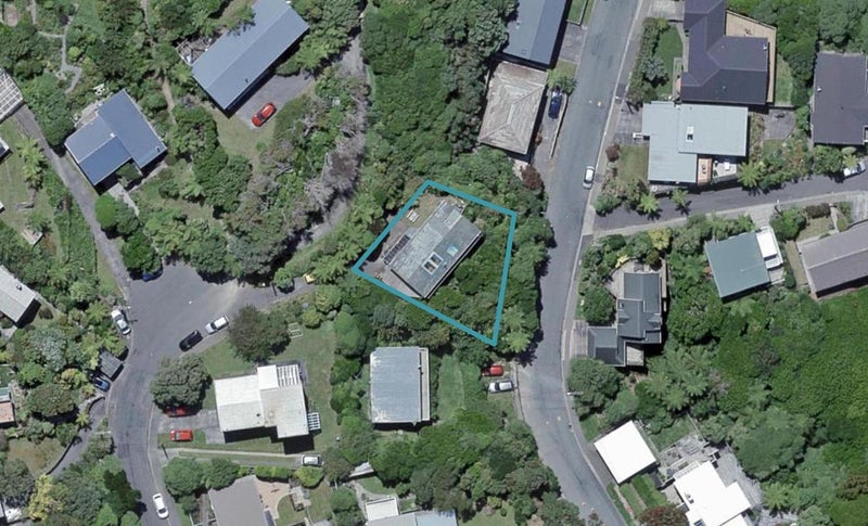28 Huntleigh Park Way, Ngaio, Wellington - Carousel 1