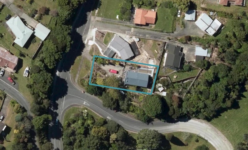 6 Memorial Drive, Parahaki, Whangarei - Carousel 1