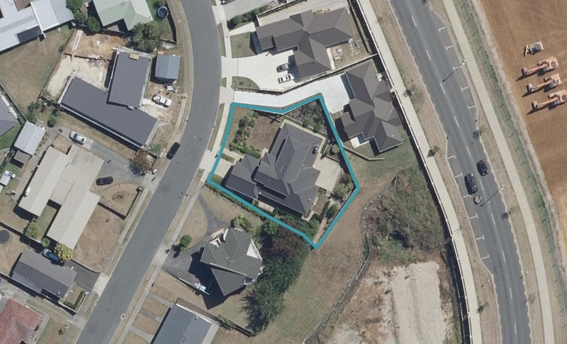19 Goodwin Terrace, Temple View, Hamilton - Carousel 1